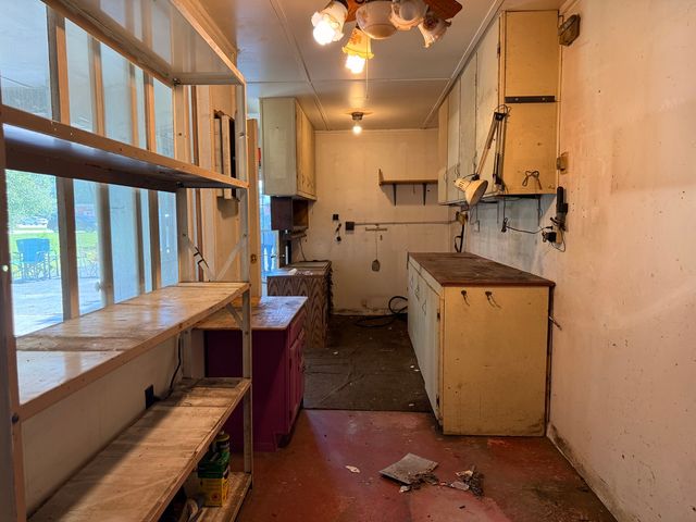 811 1st Street, Colona, IL 61241