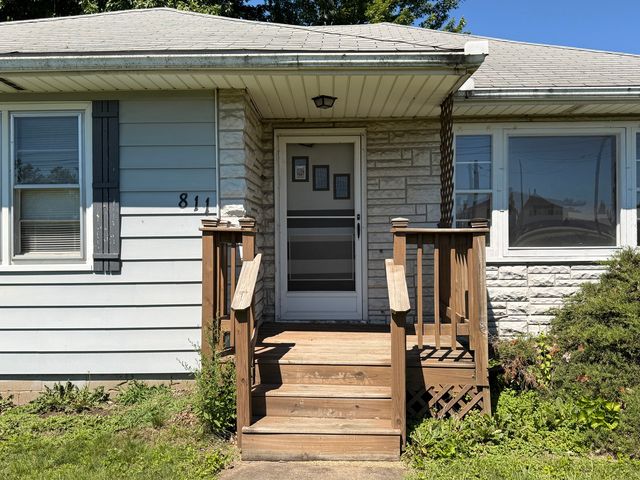 811 1st Street, Colona, IL 61241
