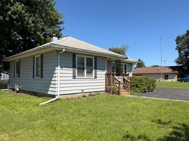 811 1st Street, Colona, IL 61241