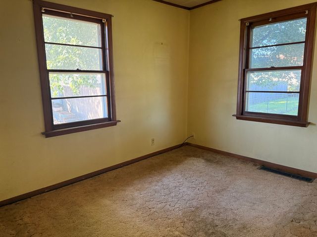 811 1st Street, Colona, IL 61241
