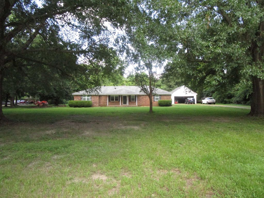 8292 RANKIN BRANCH RD, Millington, TN 38053