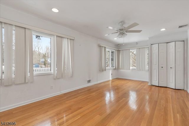 1995 Winding Brook Way, Scotch Plains Twp., NJ 07076