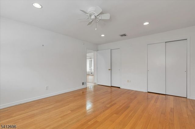 1995 Winding Brook Way, Scotch Plains Twp., NJ 07076