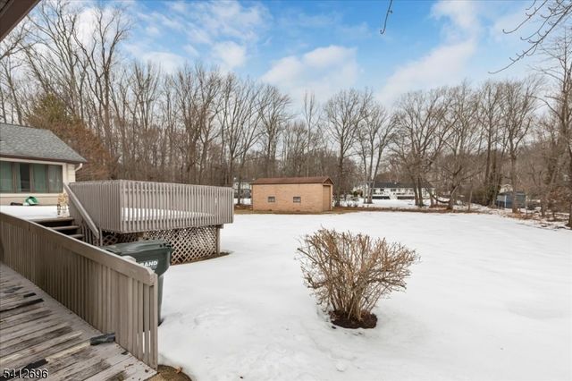 1995 Winding Brook Way, Scotch Plains Twp., NJ 07076