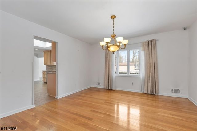 1995 Winding Brook Way, Scotch Plains Twp., NJ 07076