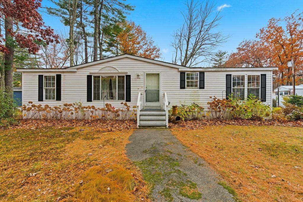 605 Canterbury Drive, Exeter, NH 03833