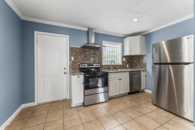 5035 Andrea Street, Houston, TX 77021