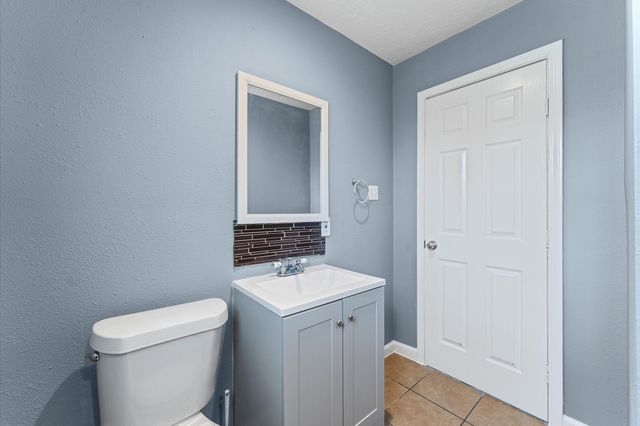 5035 Andrea Street, Houston, TX 77021