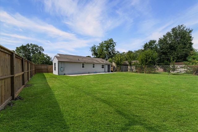 5035 Andrea Street, Houston, TX 77021