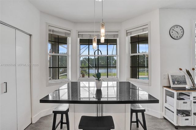 4281 Laurel Ridge Cir, Weston, FL 33331