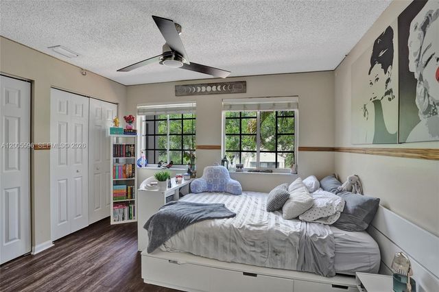 4281 Laurel Ridge Cir, Weston, FL 33331