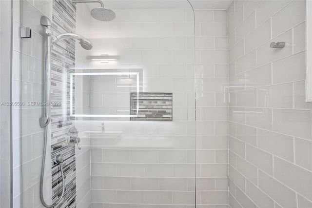 4281 Laurel Ridge Cir, Weston, FL 33331