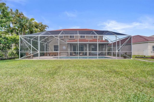 4281 Laurel Ridge Cir, Weston, FL 33331