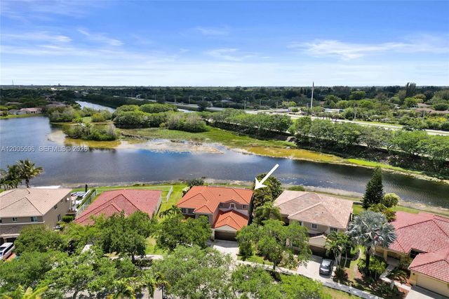 4281 Laurel Ridge Cir, Weston, FL 33331