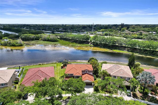 4281 Laurel Ridge Cir, Weston, FL 33331
