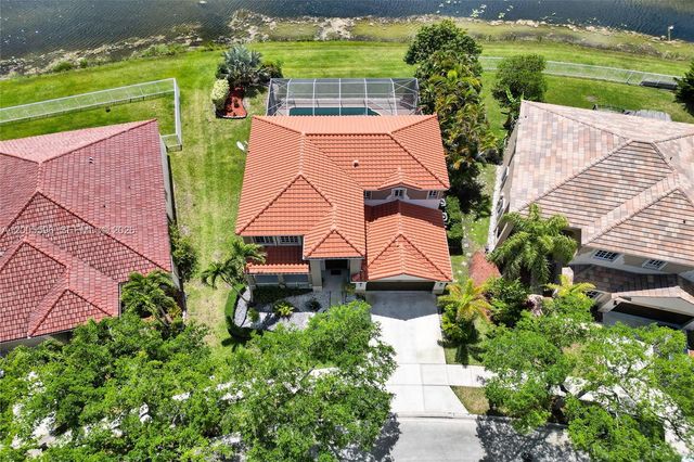 4281 Laurel Ridge Cir, Weston, FL 33331