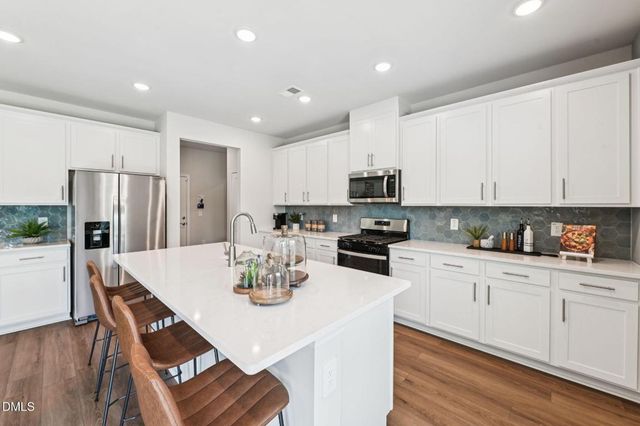 1218 Winding Spring Drive, Mebane, NC 27302