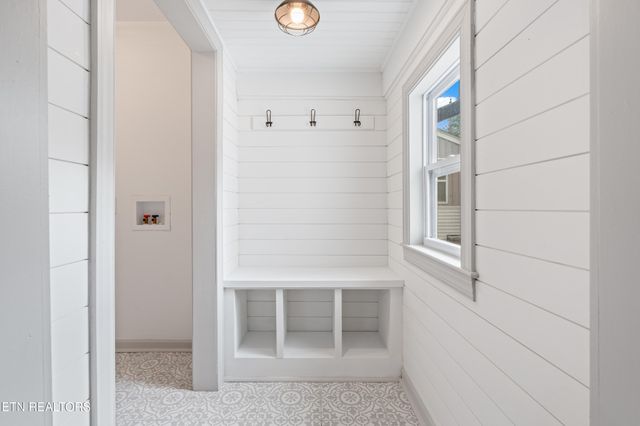 2407 Upland Ave, Knoxville, TN 37917