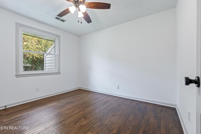 2407 Upland Ave, Knoxville, TN 37917