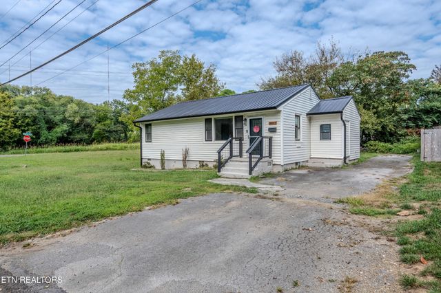 2407 Upland Ave, Knoxville, TN 37917