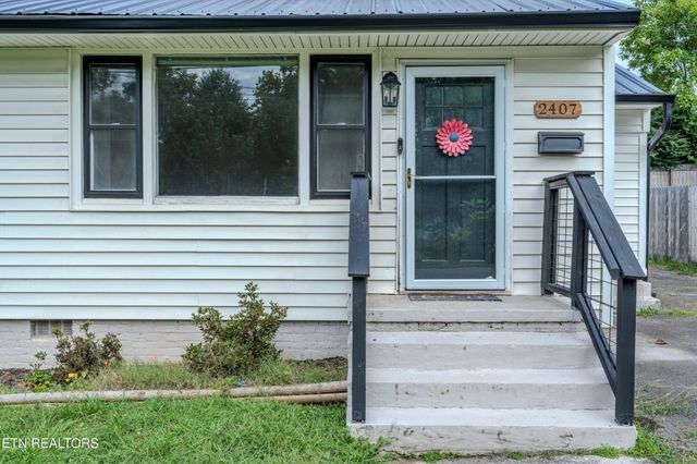 2407 Upland Ave, Knoxville, TN 37917