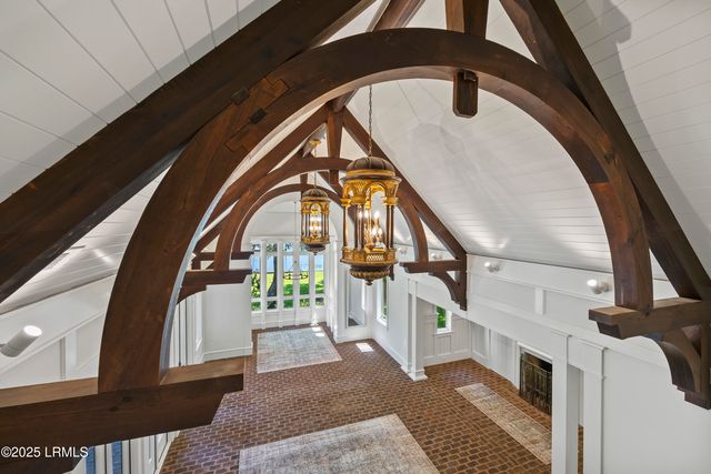 1 Cedar Lane, Hilton Head Island, SC 29926