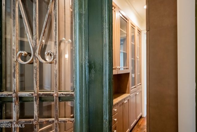 1 Cedar Lane, Hilton Head Island, SC 29926