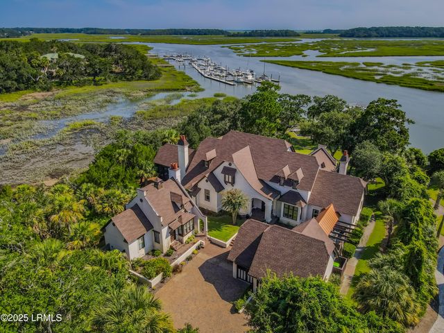 1 Cedar Lane, Hilton Head Island, SC 29926