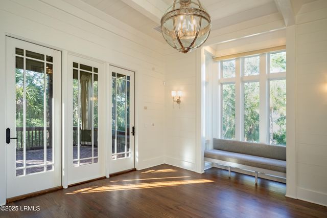 1 Cedar Lane, Hilton Head Island, SC 29926