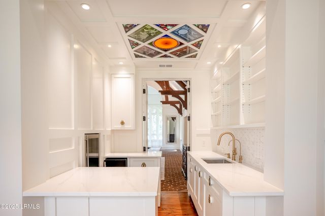 1 Cedar Lane, Hilton Head Island, SC 29926