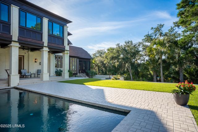 1 Cedar Lane, Hilton Head Island, SC 29926