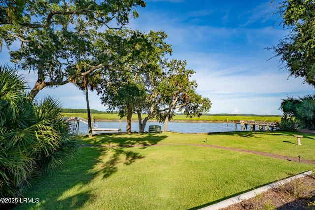 1 Cedar Lane, Hilton Head Island, SC 29926