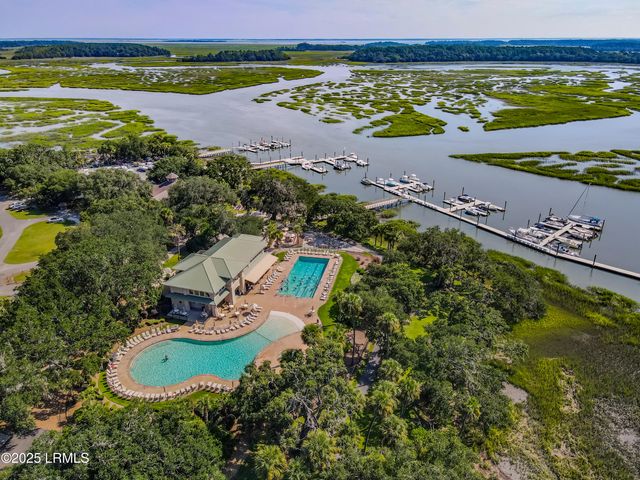 1 Cedar Lane, Hilton Head Island, SC 29926