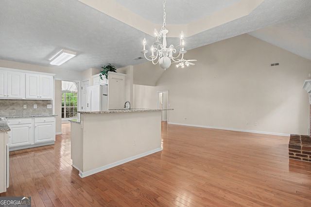 305 Surrey Park Drive, Fayetteville, GA 30215