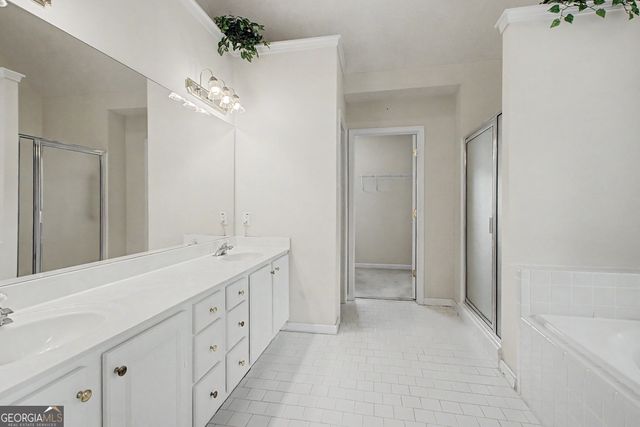 305 Surrey Park Drive, Fayetteville, GA 30215