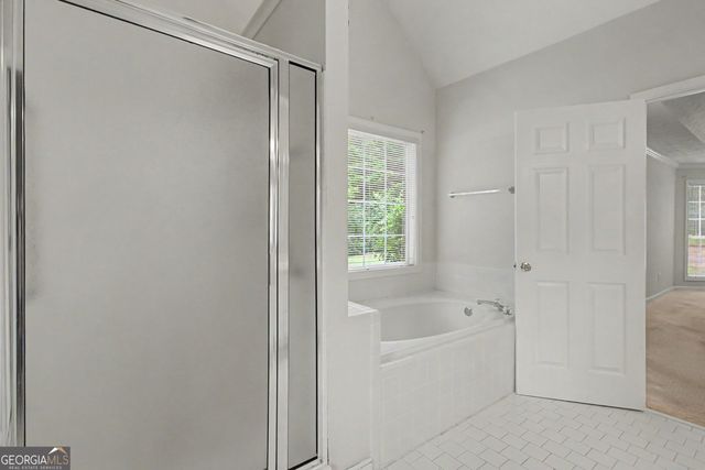 305 Surrey Park Drive, Fayetteville, GA 30215