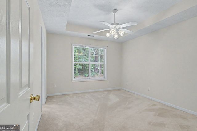 305 Surrey Park Drive, Fayetteville, GA 30215
