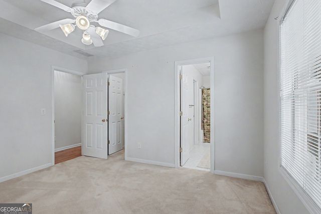 305 Surrey Park Drive, Fayetteville, GA 30215