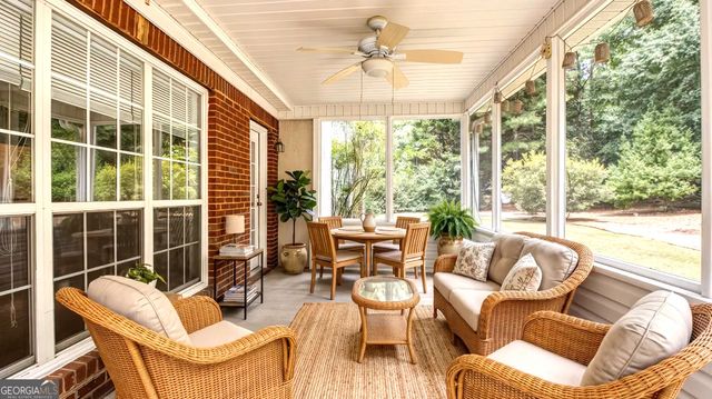 305 Surrey Park Drive, Fayetteville, GA 30215
