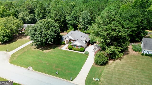 305 Surrey Park Drive, Fayetteville, GA 30215