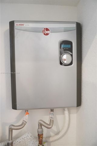 12305 NW 23 Ct, Miami, FL 33167