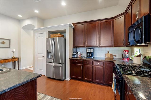 4205 Cripple Creek Court, College Station, TX 77845