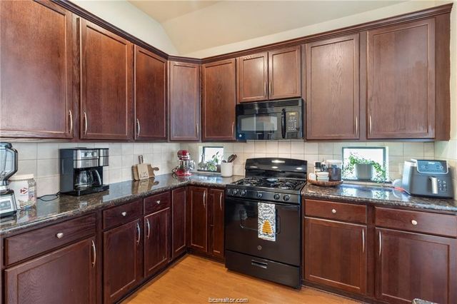 4205 Cripple Creek Court, College Station, TX 77845