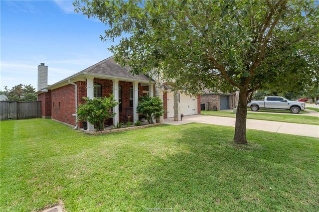 4205 Cripple Creek Court, College Station, TX 77845