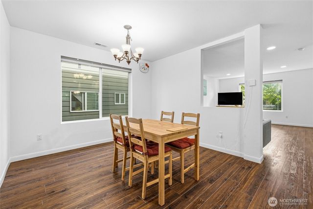 709 Crested Butte Boulevard, Mount Vernon, WA 98273