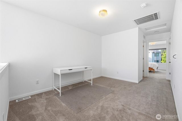709 Crested Butte Boulevard, Mount Vernon, WA 98273