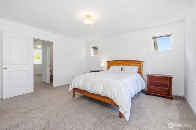 709 Crested Butte Boulevard, Mount Vernon, WA 98273