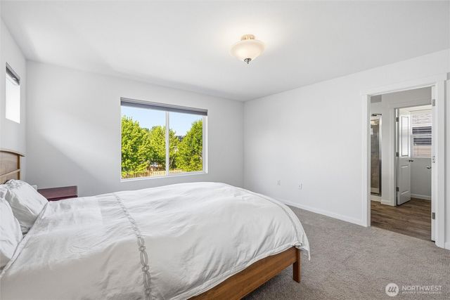 709 Crested Butte Boulevard, Mount Vernon, WA 98273