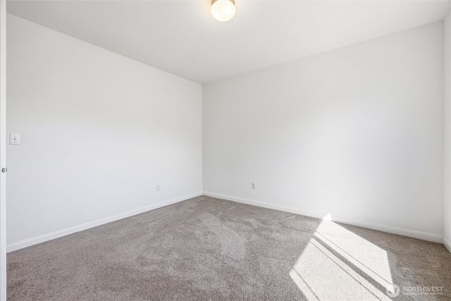 709 Crested Butte Boulevard, Mount Vernon, WA 98273