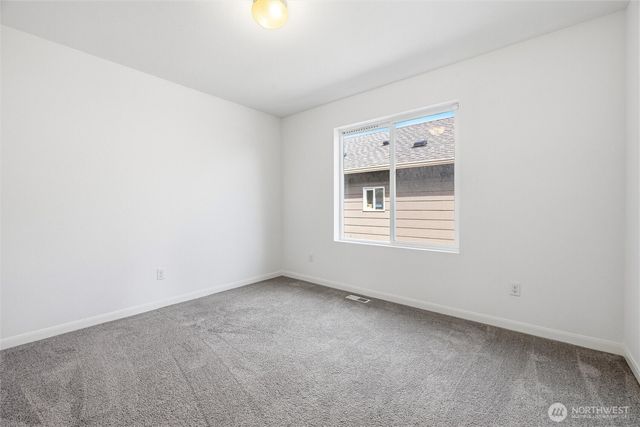 709 Crested Butte Boulevard, Mount Vernon, WA 98273